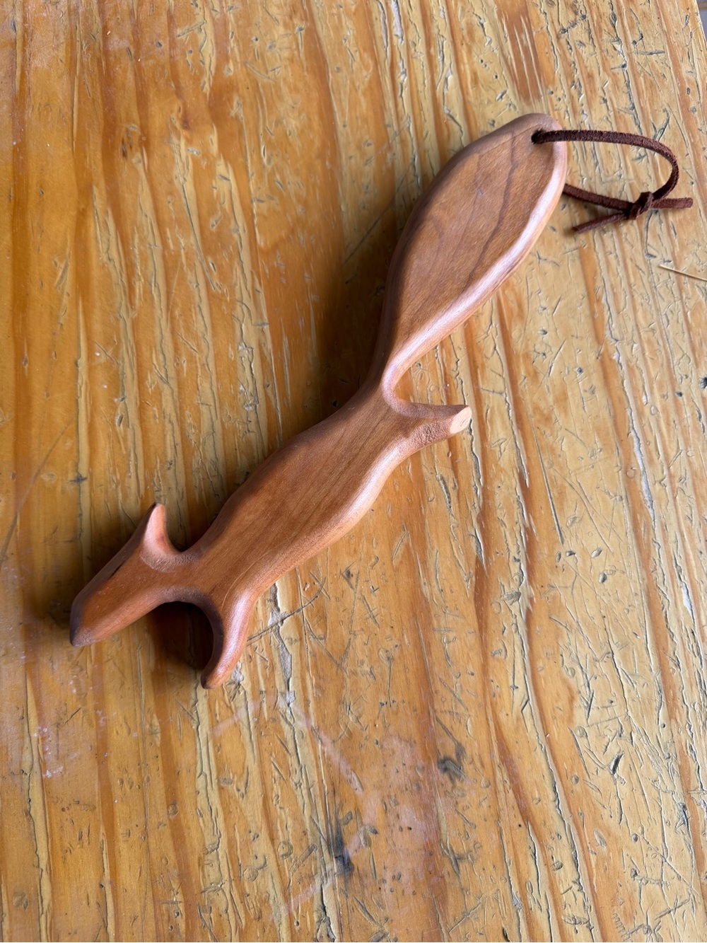Wooden Squirrel shaped oven rack puller